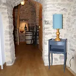 Apartment Duplex Caveau Bourguignon- Centre Historique Dijon *